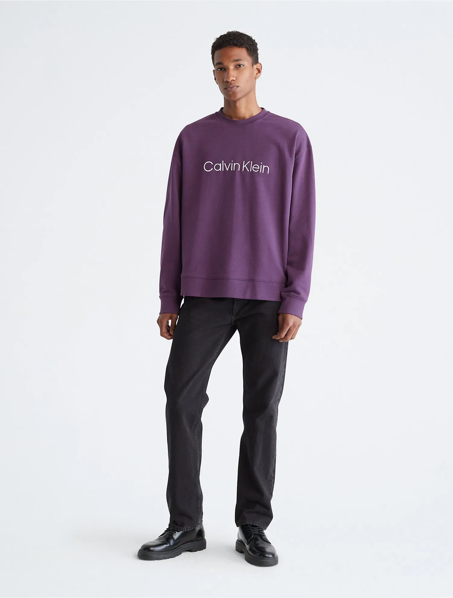 Calvin Klein Relaxed Fit Standard Logo Crewneck Sweatshirt - Men