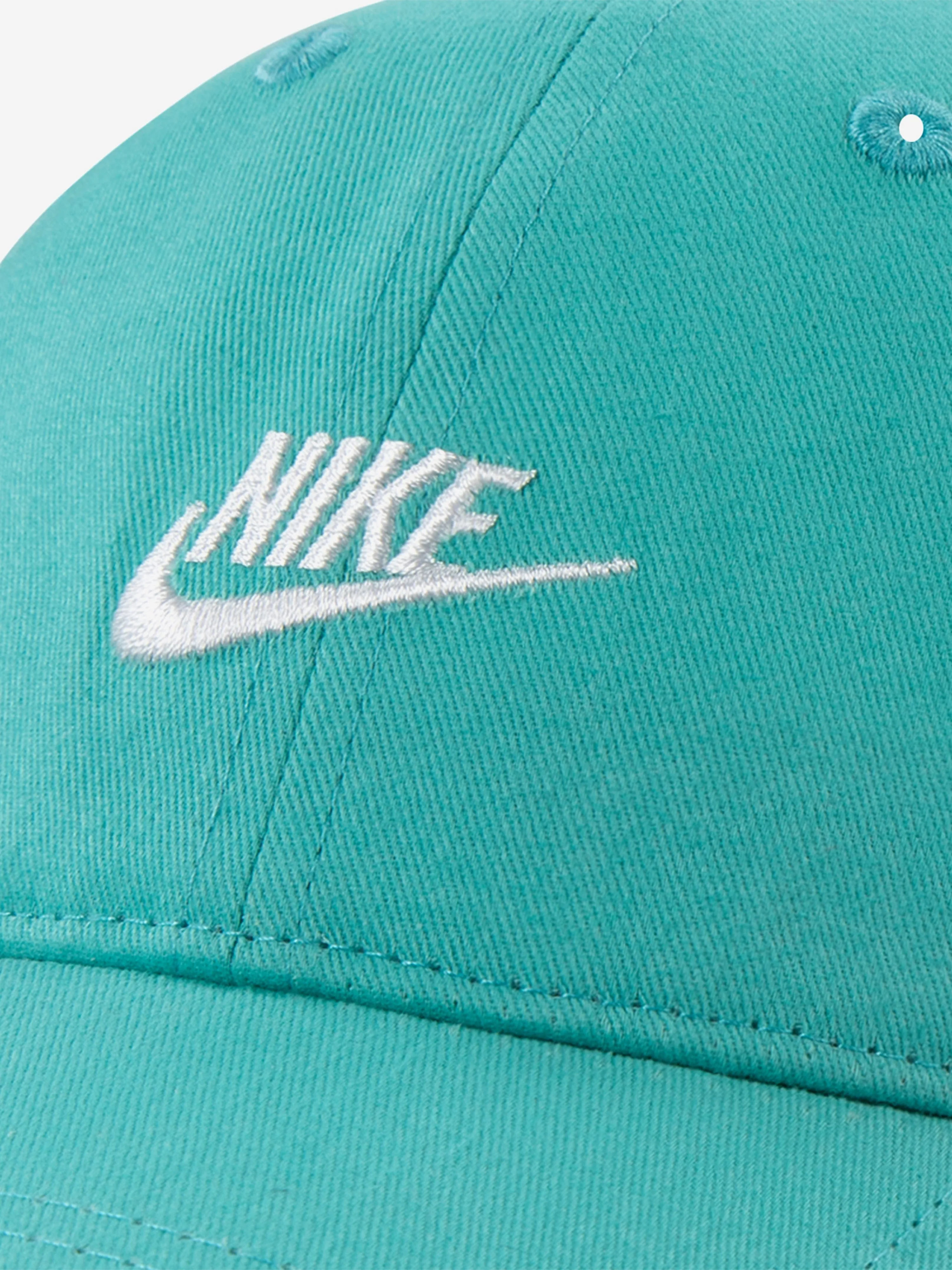 Nike Kids Futura Curve Brim Cap in Green