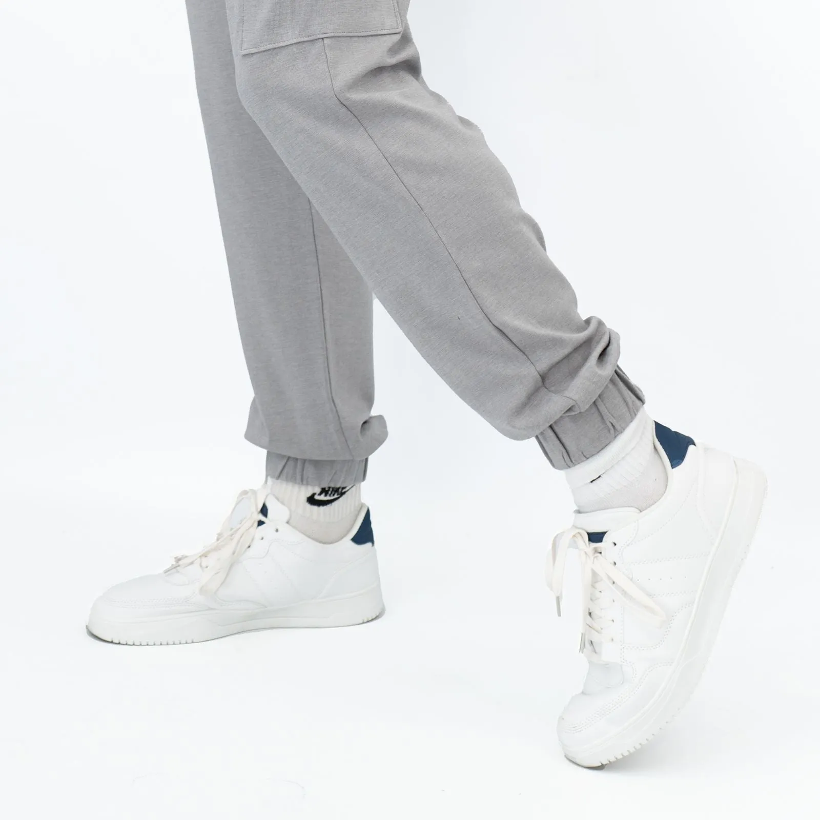 True Religion Mens Grey Cargo Jogger Sweatpants